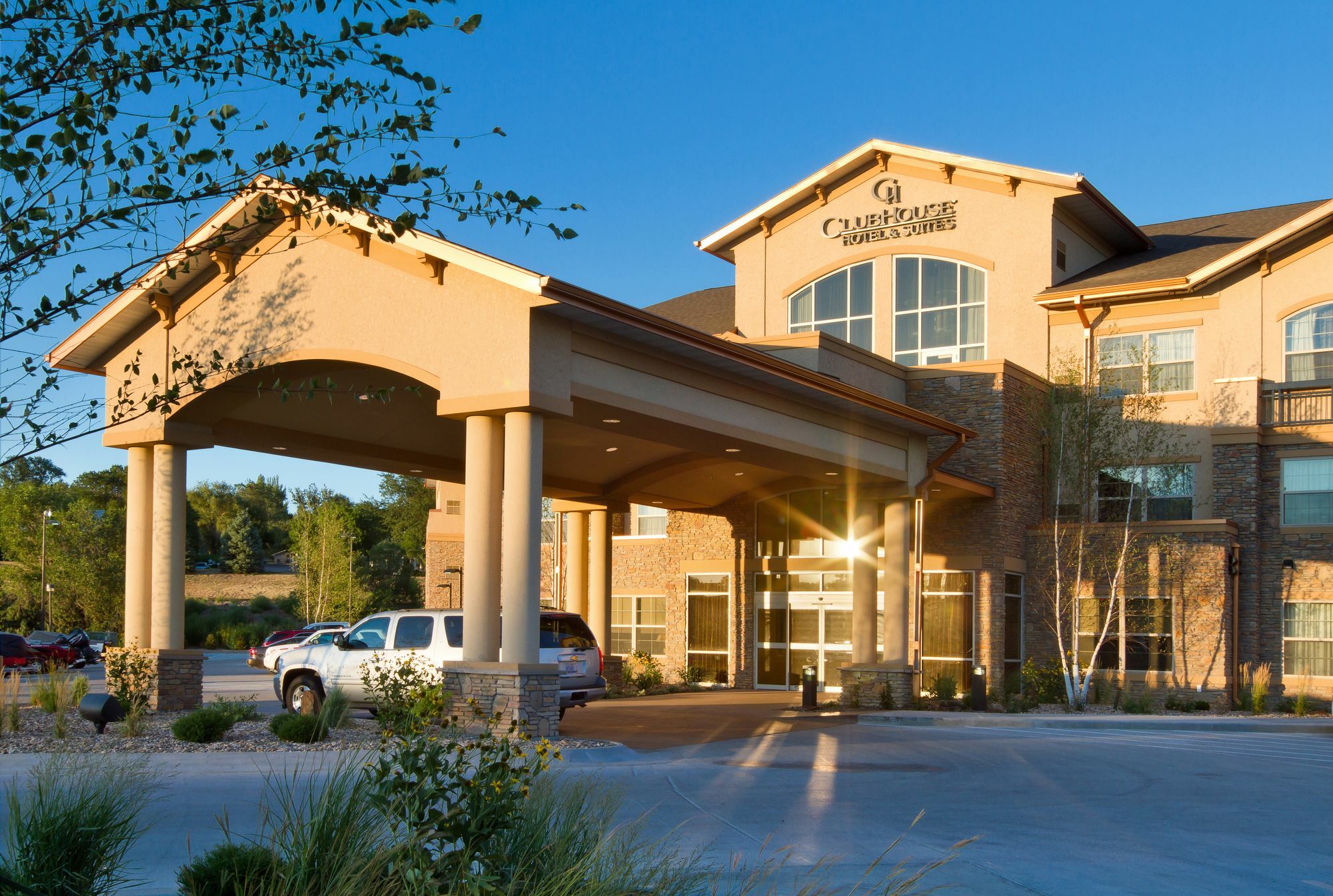 Clubhouse Hotel And Suites Pierre Exteriér fotografie