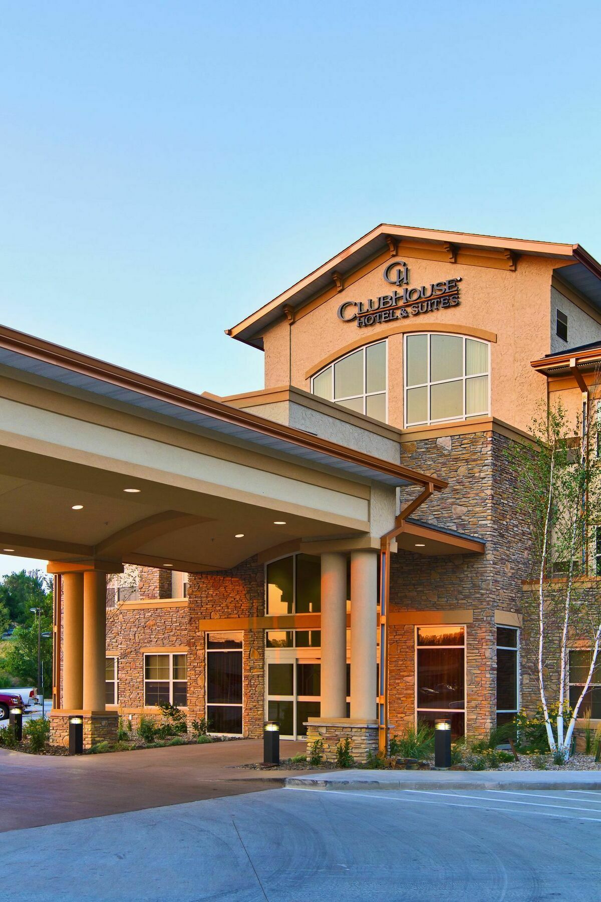 Clubhouse Hotel And Suites Pierre Exteriér fotografie